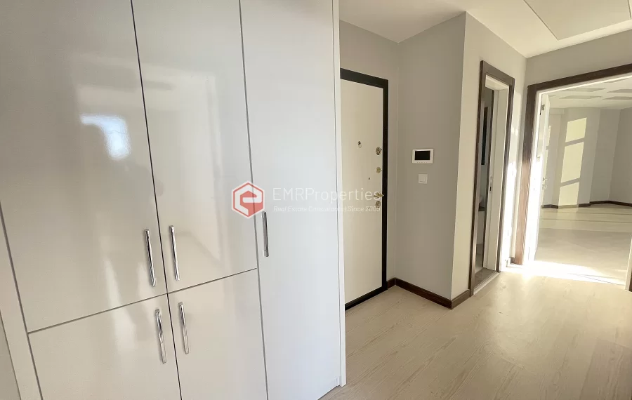 Luxury Apartments in Mahmutlar Alanya with Sea View and Pool