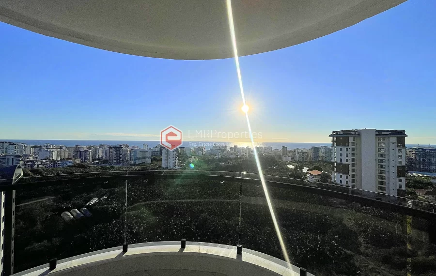 Luxury Apartments in Mahmutlar Alanya with Sea View and Pool