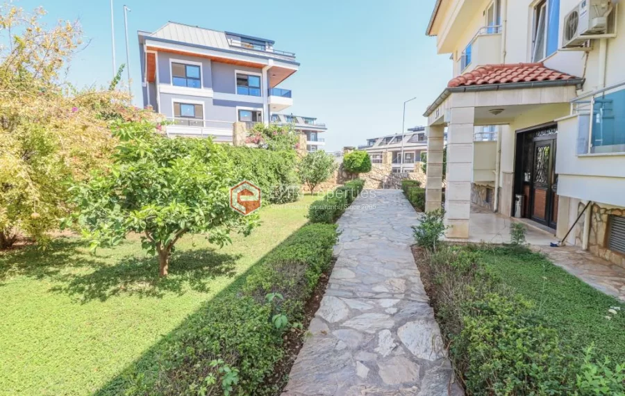 Spacious 3-Bedroom Flats in Konakli Alanya
