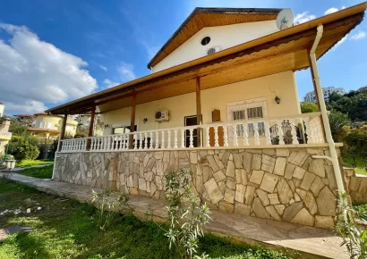 Attraktive 4-Zimmer-Villa mit Meer- und Poolblick in Kargicak, Alanya