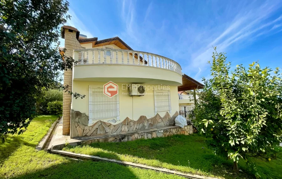 Просторная квартира с видом на бассейн в Каргыджак, Аланья