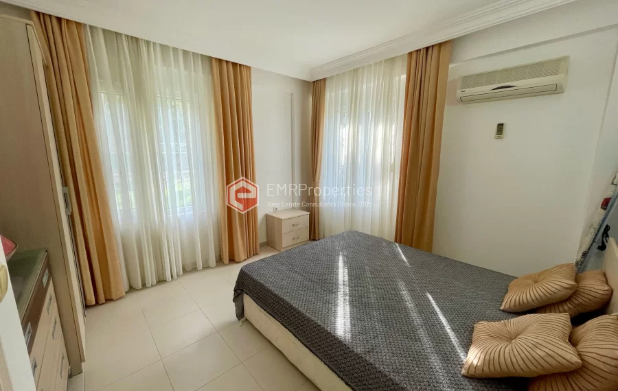 Просторная квартира с видом на бассейн в Каргыджак, Аланья