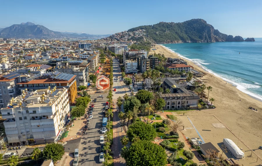 Luksuzan stan kod Kleopatra plaže – 135 m², potpuno renoviran, otvoren pogled