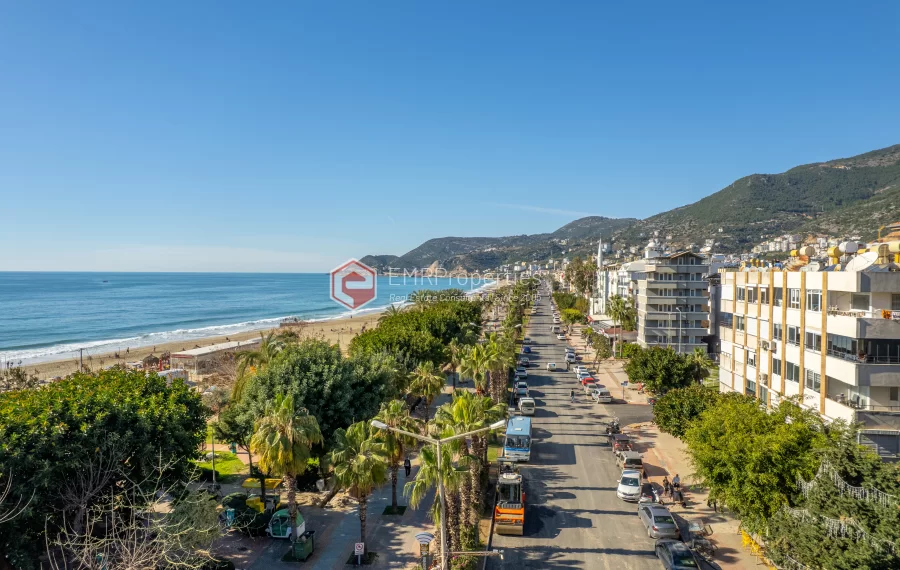 Luksuzan stan kod Kleopatra plaže – 135 m², potpuno renoviran, otvoren pogled