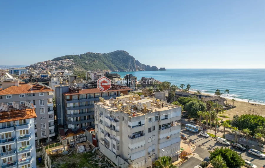 Luksuzan stan kod Kleopatra plaže – 135 m², potpuno renoviran, otvoren pogled