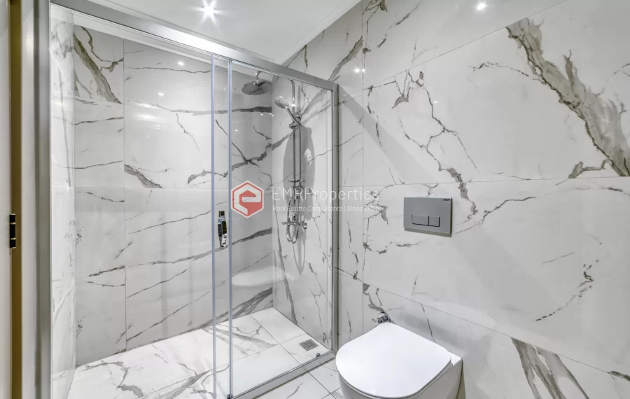 Luksuzan stan kod Kleopatra plaže – 135 m², potpuno renoviran, otvoren pogled