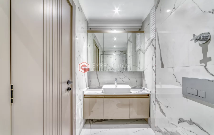 Luksuzan stan kod Kleopatra plaže – 135 m², potpuno renoviran, otvoren pogled