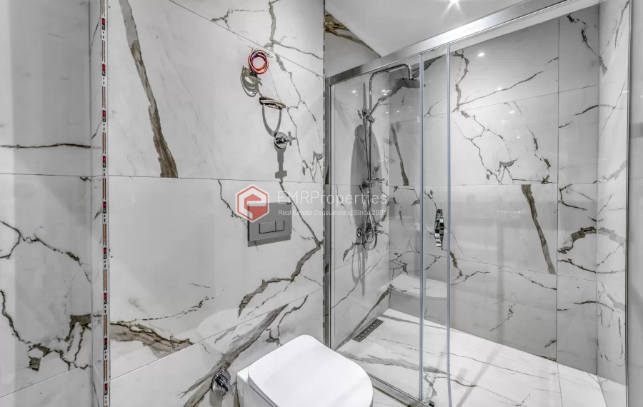 Luksuzan stan kod Kleopatra plaže – 135 m², potpuno renoviran, otvoren pogled