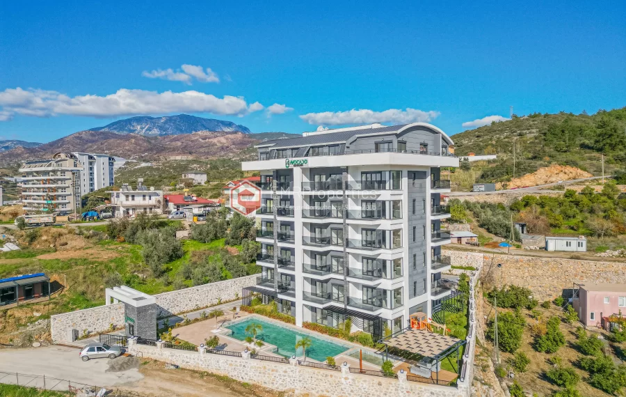 Prostran i svijetao dupleks stan sa pogledom na prirodu u Demirtašu