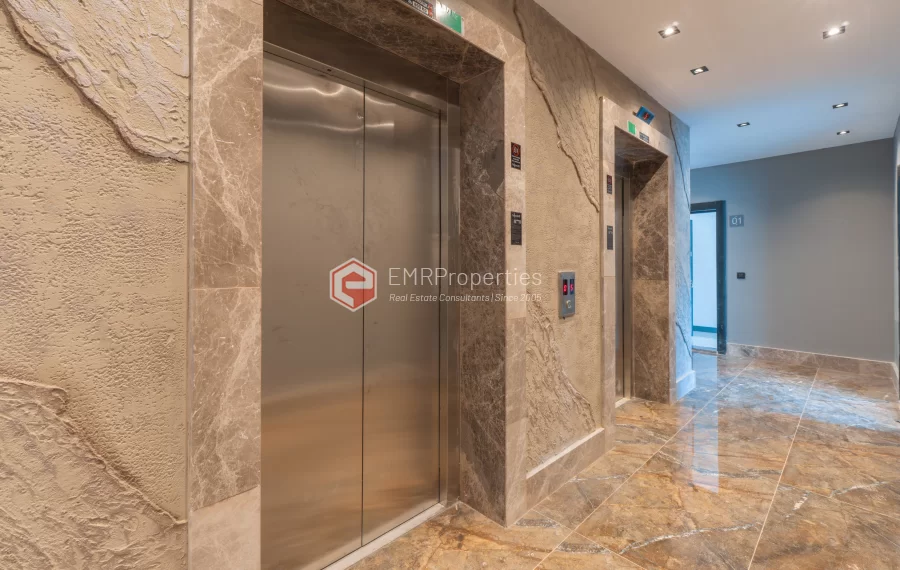 Prostran i svijetao dupleks stan sa pogledom na prirodu u Demirtašu