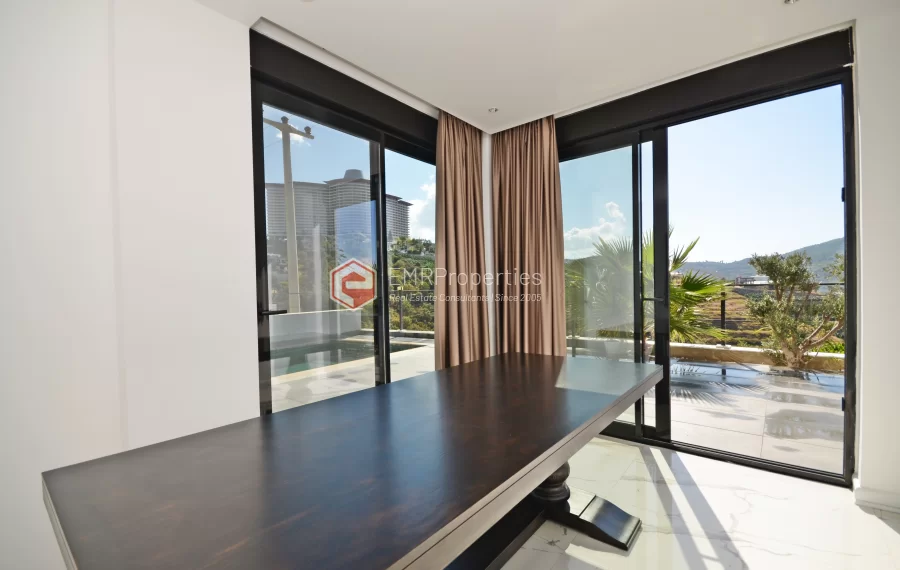 Ekskluzivna četverosobna vila s pogledom na more u Alanya-Kargicaku