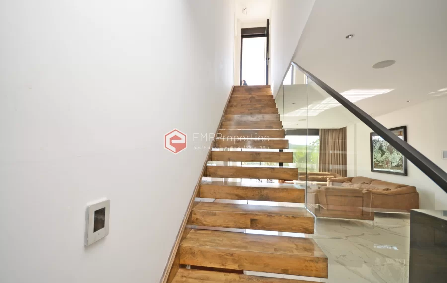 Ekskluzivna četverosobna vila s pogledom na more u Alanya-Kargicaku