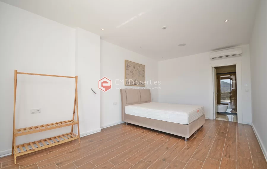 Ekskluzivna četverosobna vila s pogledom na more u Alanya-Kargicaku