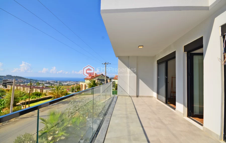 Ekskluzivna četverosobna vila s pogledom na more u Alanya-Kargicaku