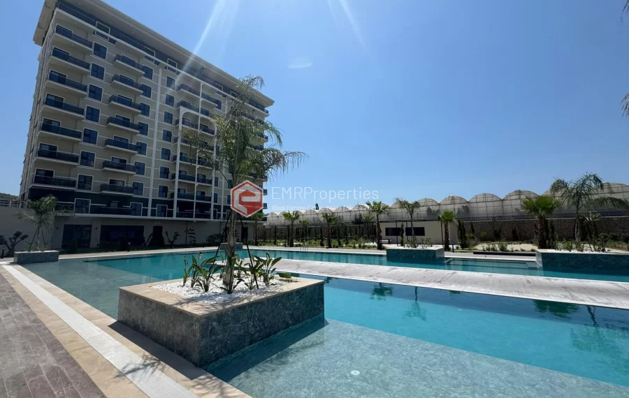 Prestižni život s modernim dizajnom i punim aktivnostima u Demirtaşu