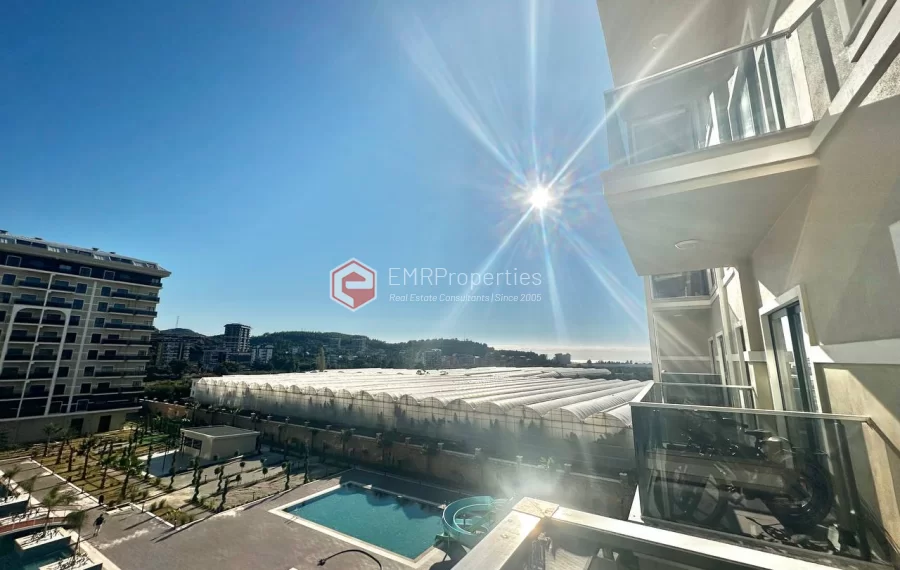 Prestižni život s modernim dizajnom i punim aktivnostima u Demirtaşu