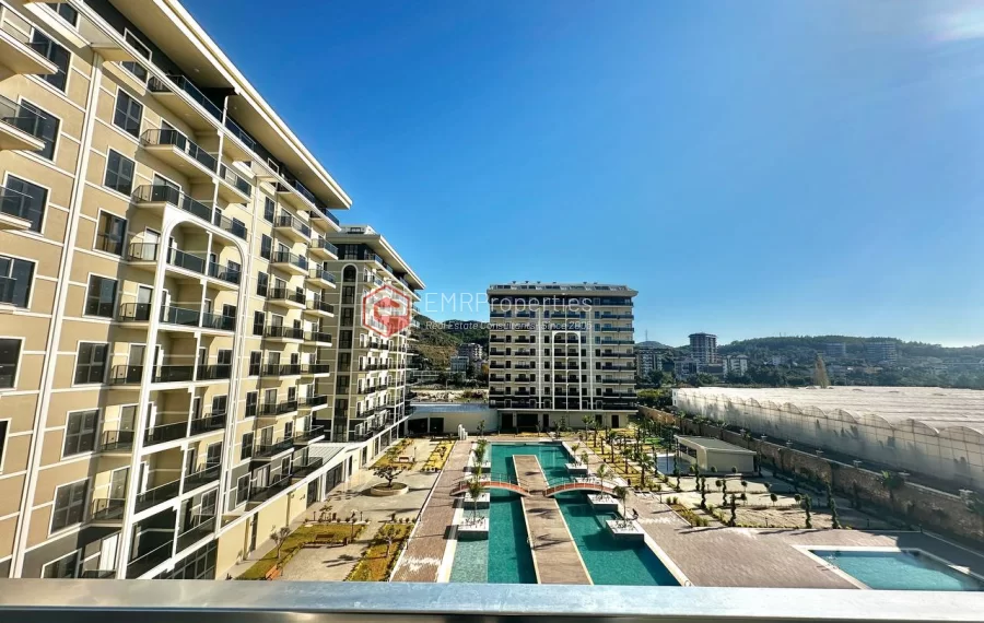 Prestižni život s modernim dizajnom i punim aktivnostima u Demirtaşu