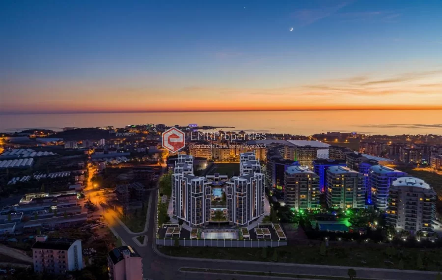 New Spacious 3-Room Apartment in a Quality Residence with Partial Sea View