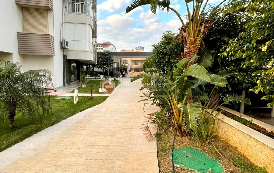 Geräumige 5 Zimmer Wohnung am Meer mit einer einzigartigen Aussicht in Antalya