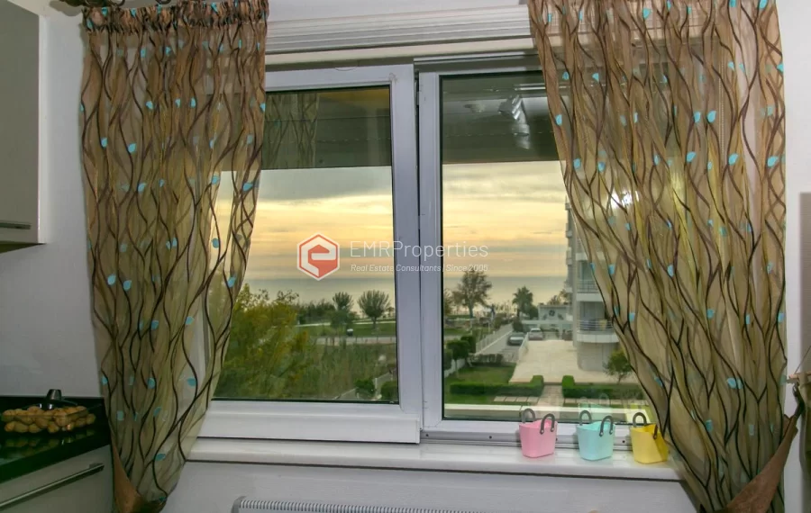 Komplett möblierte 2 Bett Wohnung zum Verkauf in perfekter Lage in Antalya