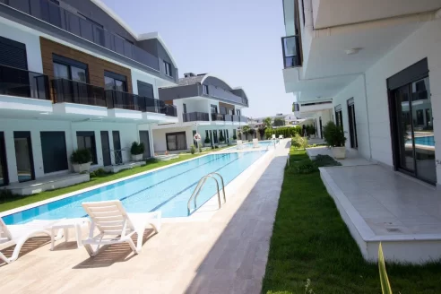 2-bedroom duplex apartment in the perfect location in Antalya