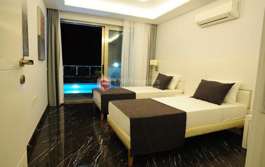 Panoramablick Apartments mit privatem Pool und Garten zum Verkauf in Alanya