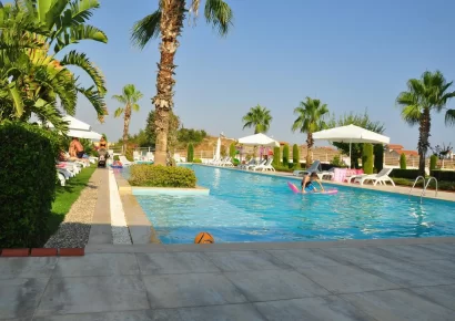 3 Zimmer Sommer Penthouse im schönen Ferienort Side, Antalya