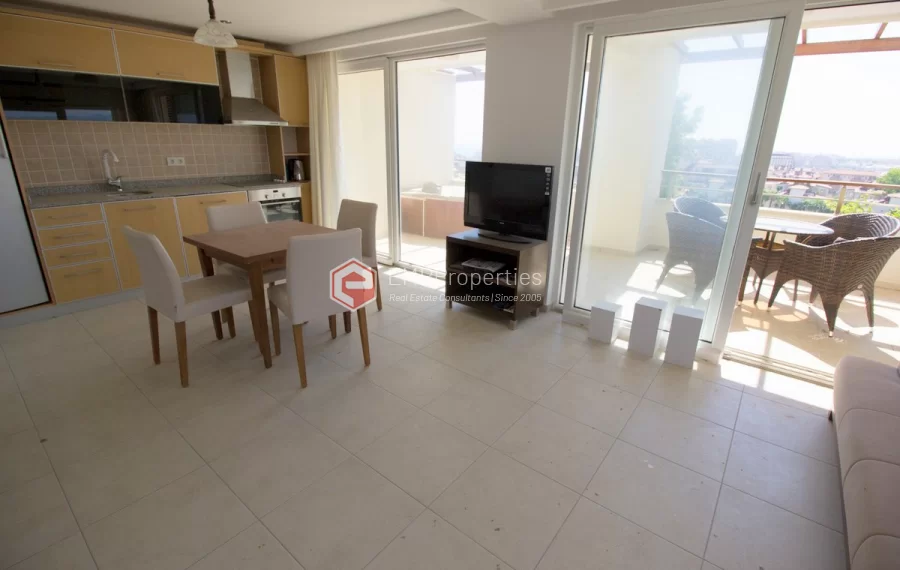 3 Zimmer Sommer Penthouse im schönen Ferienort Side, Antalya