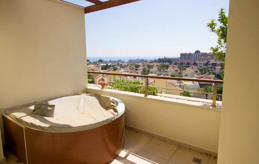 3 Zimmer Sommer Penthouse im schönen Ferienort Side, Antalya