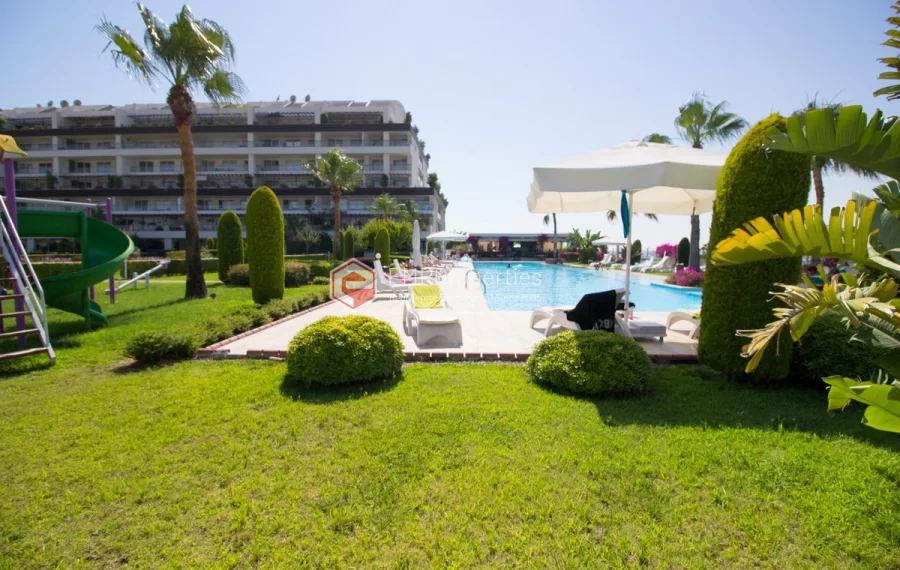 3 Zimmer Sommer Penthouse im schönen Ferienort Side, Antalya