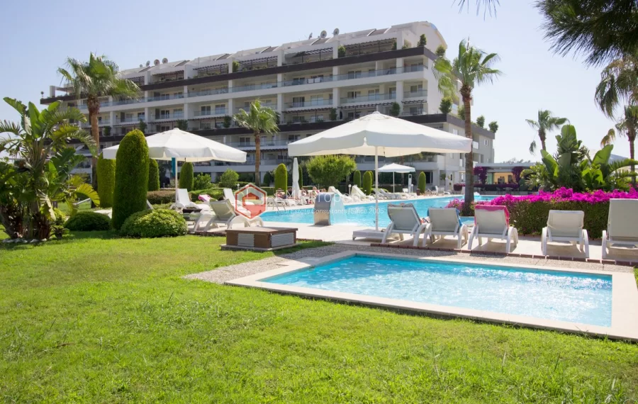 3 Zimmer Sommer Penthouse im schönen Ferienort Side, Antalya
