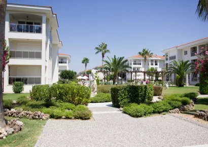 4 Zimmer Wohnung in der Anlage mit Einrichtungen zum Verkauf in Side Antalya