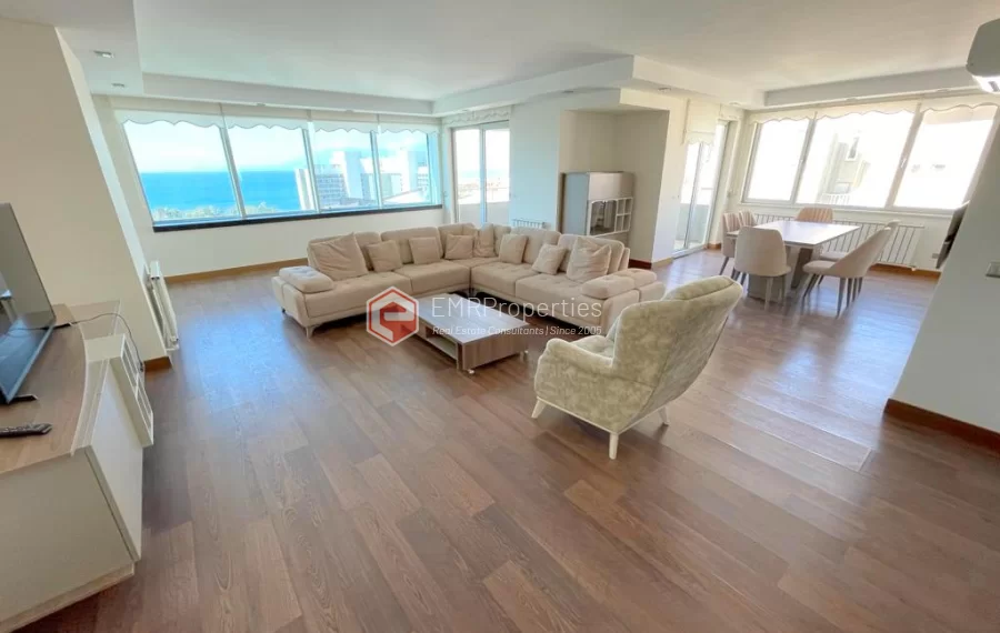 Spacious 3-bedroom apartment with a perfect location in Lara Antalya