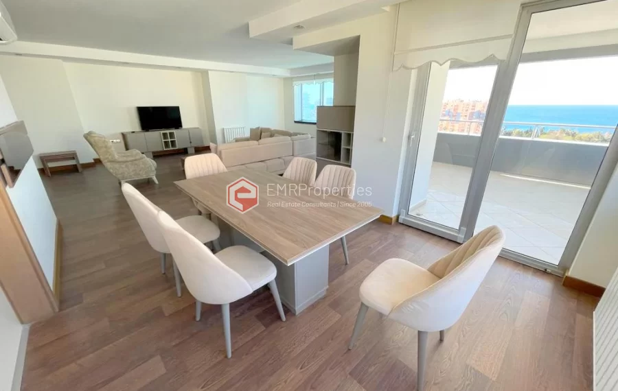 Spacious 3-bedroom apartment with a perfect location in Lara Antalya