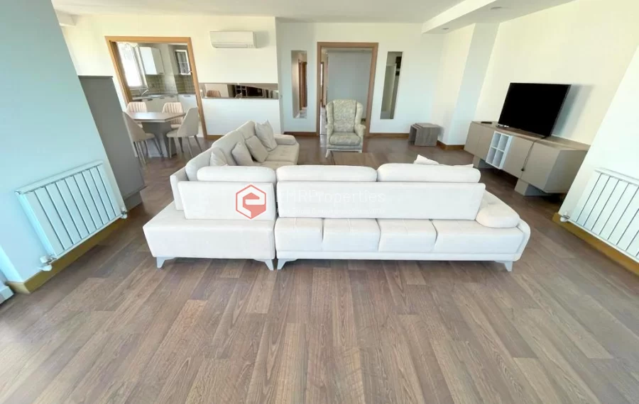 Spacious 3-bedroom apartment with a perfect location in Lara Antalya