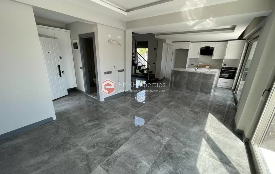 Off-Plan freistehende Luxusvilla zum Verkauf in der beliebten Golfanlage in Belek Antalya