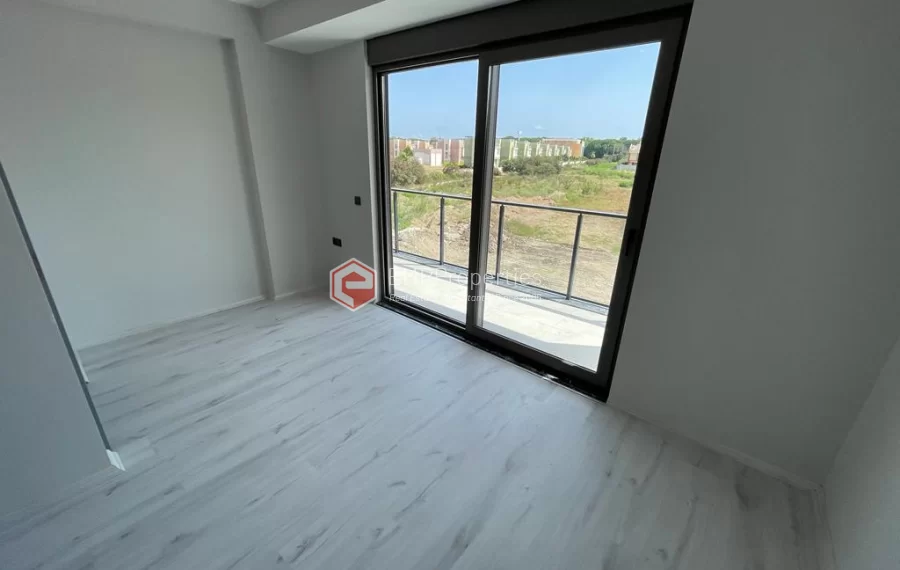 Off-Plan freistehende Luxusvilla zum Verkauf in der beliebten Golfanlage in Belek Antalya
