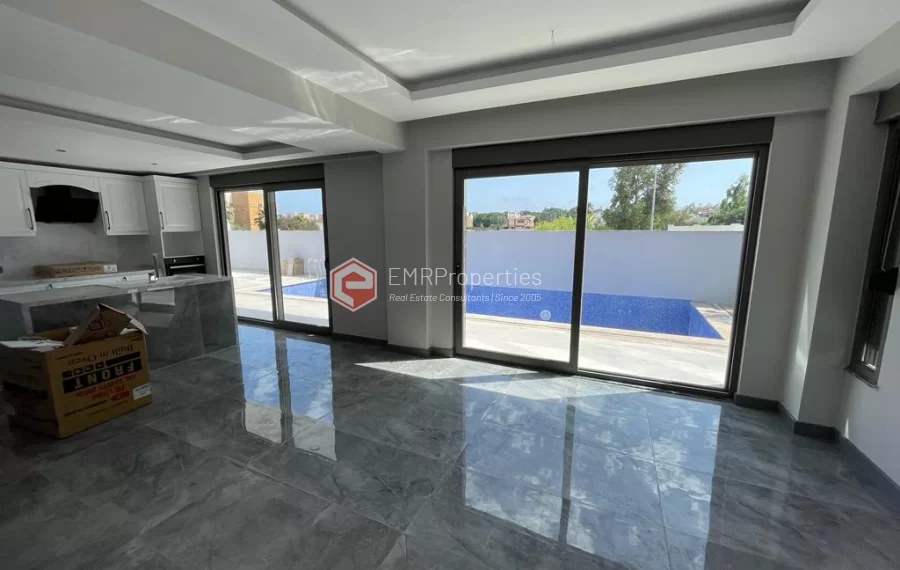 Off-Plan freistehende Luxusvilla zum Verkauf in der beliebten Golfanlage in Belek Antalya