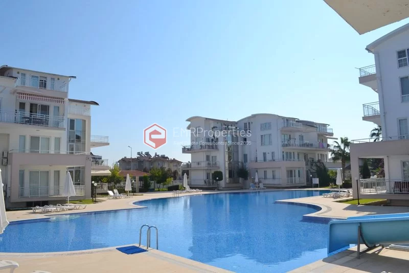 Komplett eingerichtetes Penthouse mit 3 Schlafzimmern in einem Ferienkomplex in Belek Antalya