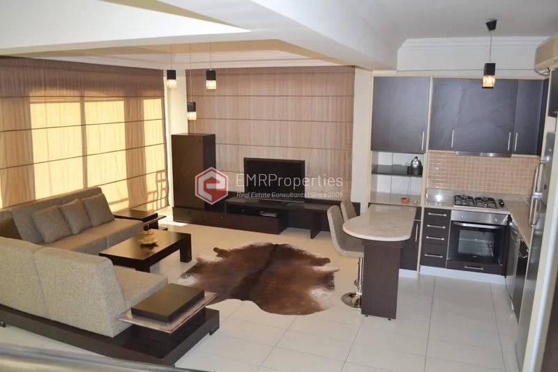 Komplett eingerichtetes Penthouse mit 3 Schlafzimmern in einem Ferienkomplex in Belek Antalya