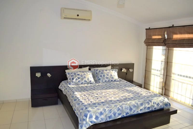 Komplett eingerichtetes Penthouse mit 3 Schlafzimmern in einem Ferienkomplex in Belek Antalya