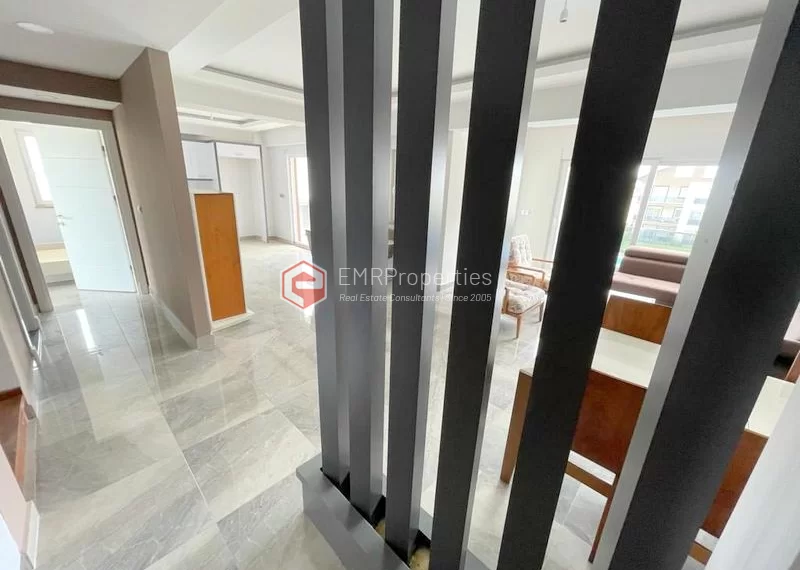 Luxuriöses Penthouse mit 4 Schlafzimmern zum Verkauf in der Kurstadt Belek Antalya