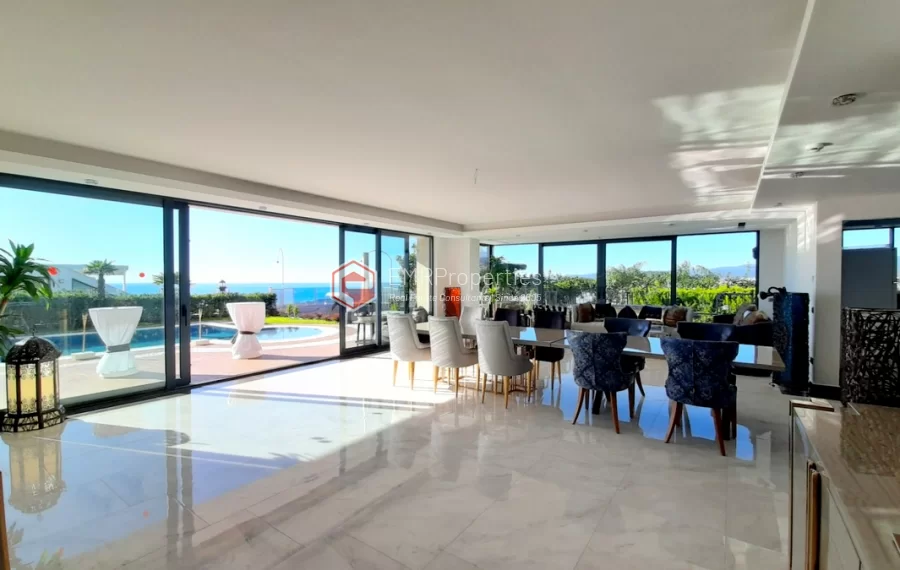 Begehrenswerte freistehende Villa zum Verkauf mit privatem Pool in Alanya