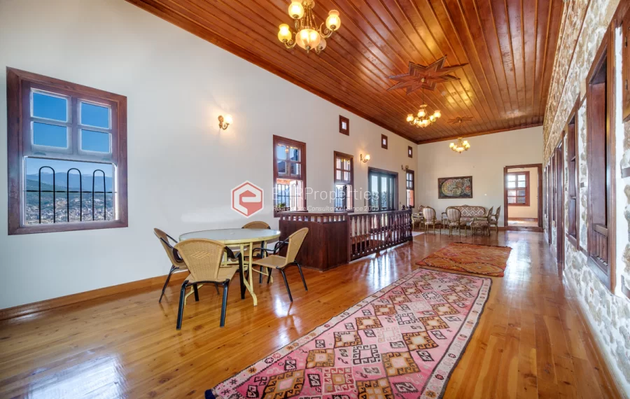 Exklusive historische 5 Zimmer Villa auf der Burg zum Verkauf in Alanya