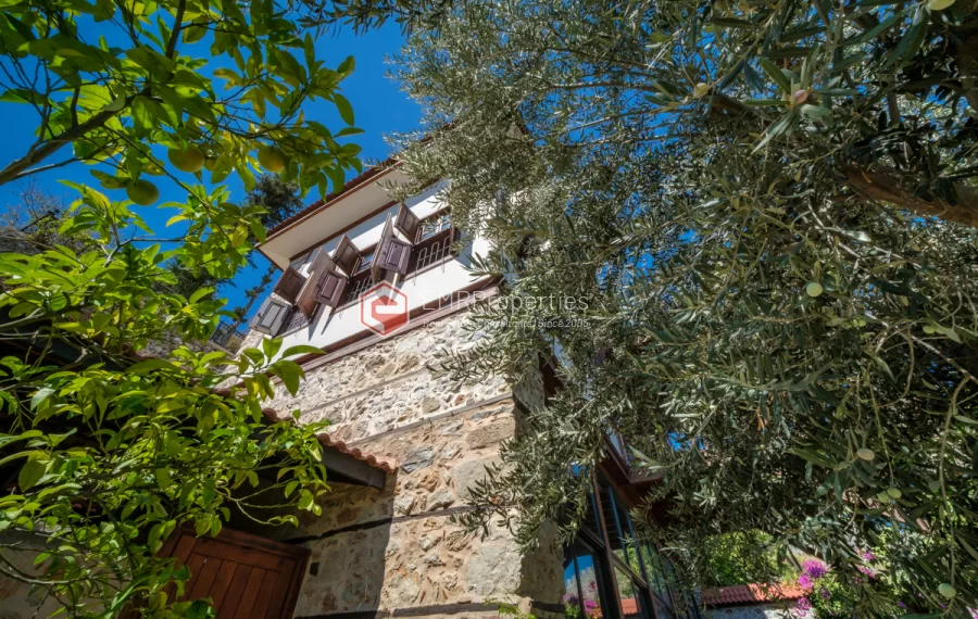 Exklusive historische 5 Zimmer Villa auf der Burg zum Verkauf in Alanya