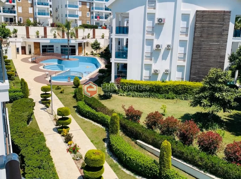 Duplex Penthouse mit Meerblick und 2 Schlafzimmern zum Verkauf in einer Wohnanlage in Side Antalya