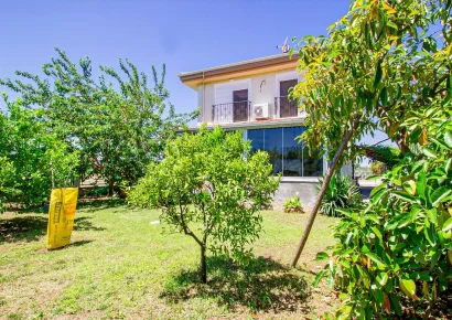 4 bedroom private villa in a large plot for sale in Side Antalya