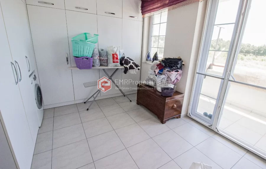 4 bedroom private villa in a large plot for sale in Side Antalya
