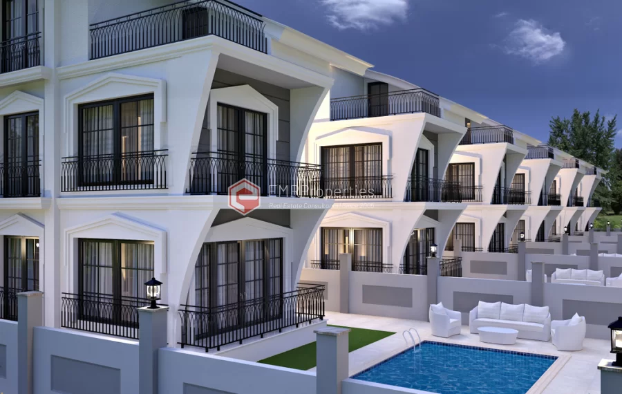 Plemenita vila sa privatnim sadržajima i 4 spavaće sobe na prodaju u Beleku