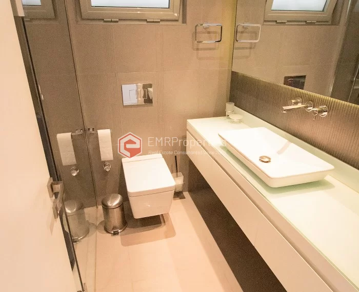 Moderne Maisonette Penthouse-Villa mit privatem Pool zum Verkauf in Side